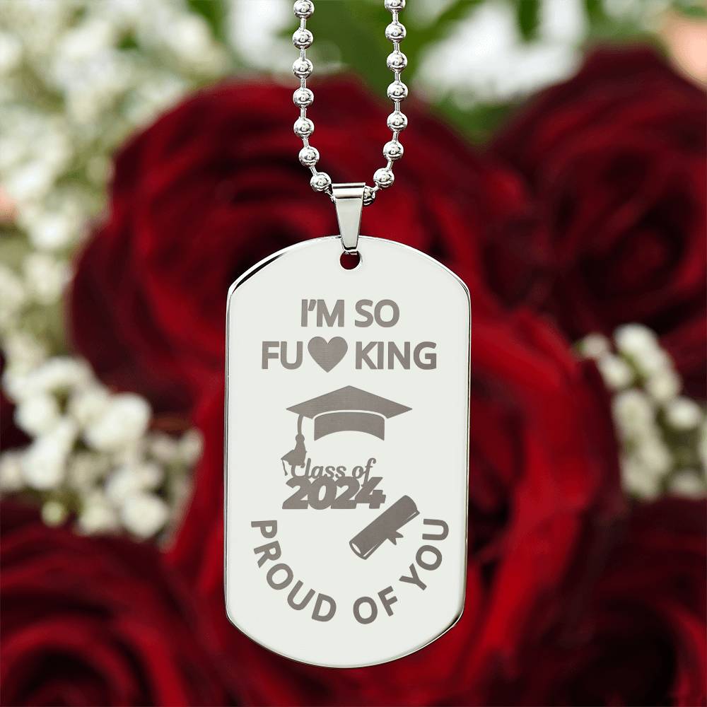 Personalized Graduation Keychain – Custom Dog Tag with Year & Cap, Perfect for Graduates!