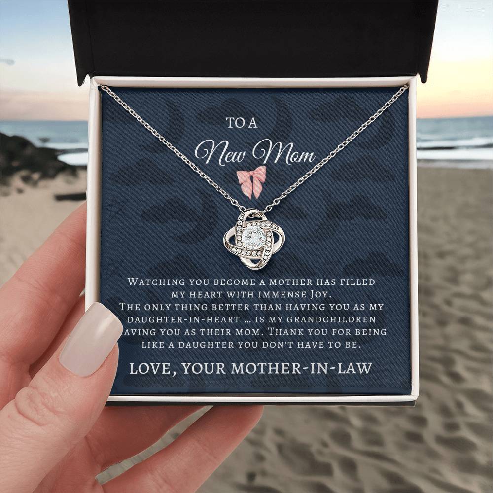 Love Knot Necklace – Heartwarming Mother’s Day Gift for New Mom & Daughter-in-Law, with Message Card!